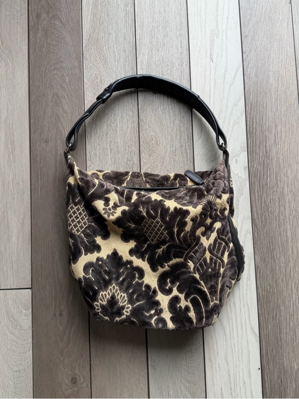 Cynthia Rowley Brown and Cream Velvet Pattern Shoulder Bag - Picture 2 of 8